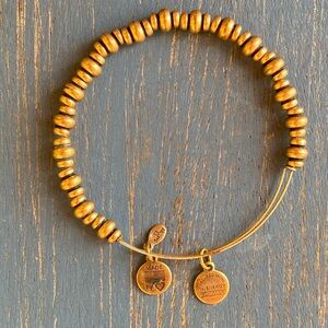 Alex and Ani Gold Beaded Charm Bracelet 

Energy 
Made With Love